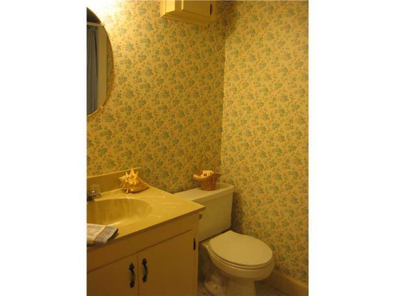 63 Hurricane Road Gorham, ME 04038 - Photo 25 of 29 Bathroom.