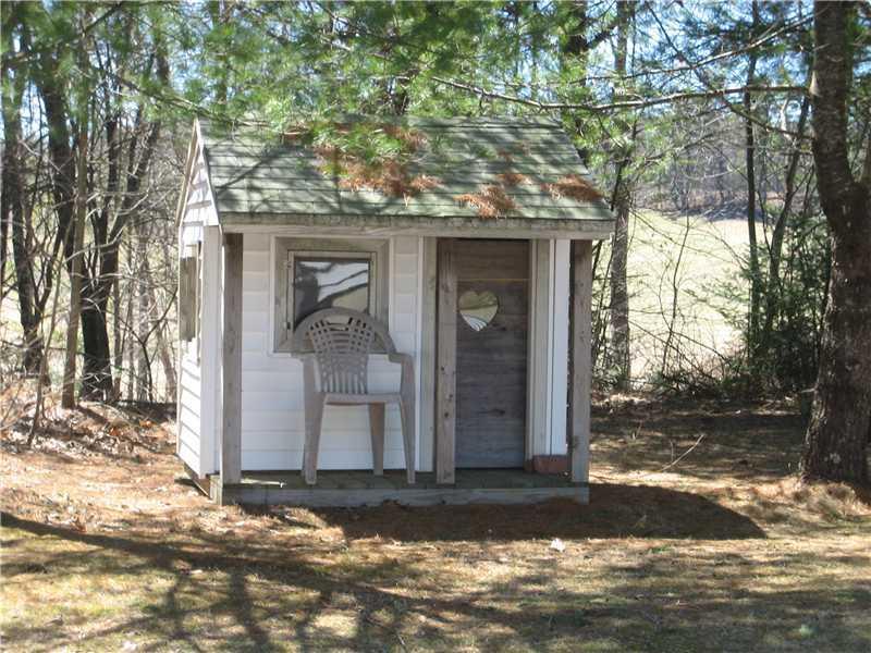 63 Hurricane Road Gorham, ME 04038 - Photo 4 of 29 Storage.