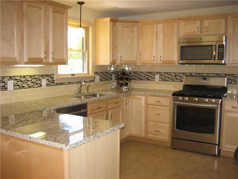 63 Hurricane Road Gorham, ME 04038 - Photo 8 of 29 Kitchen.