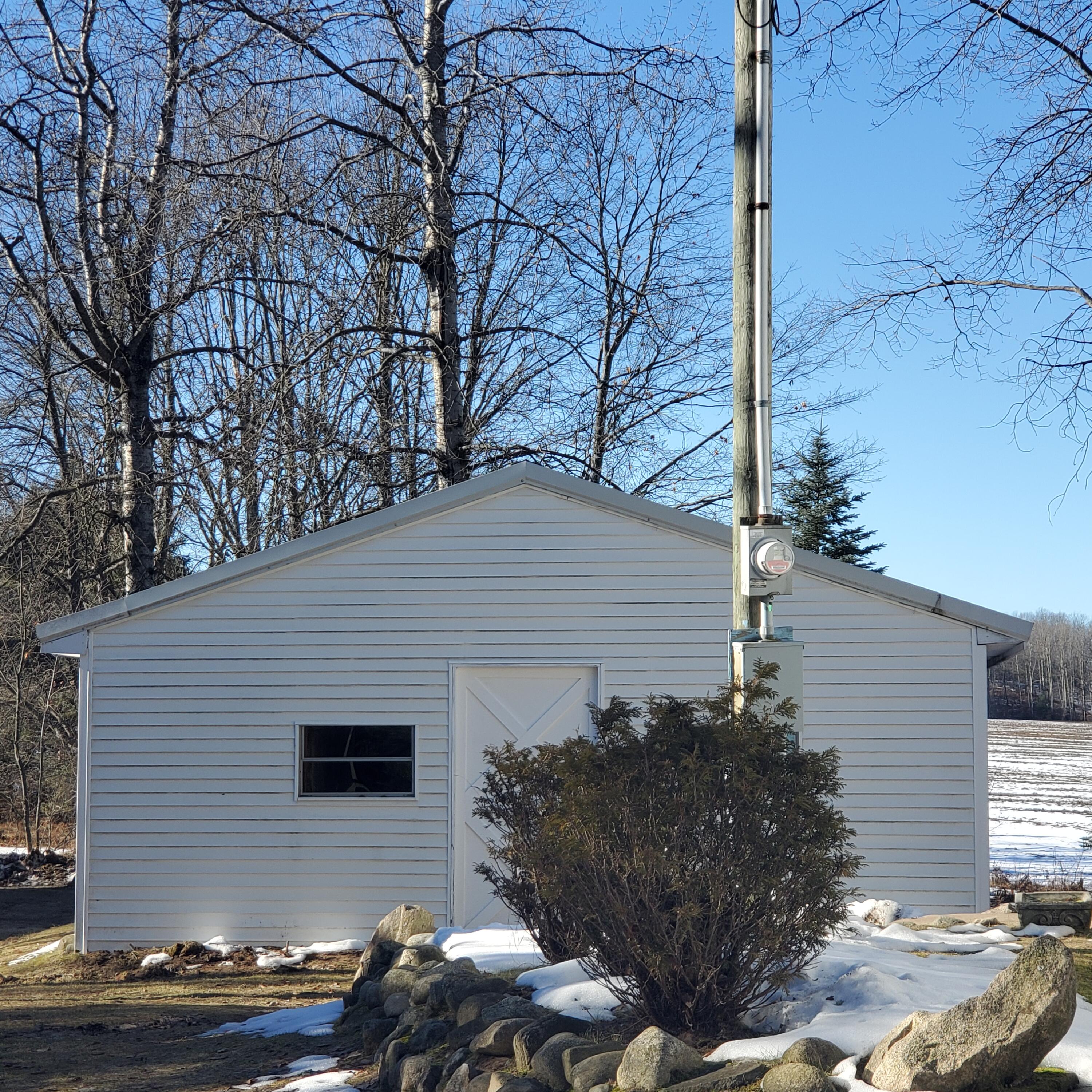 5480 Leckrone Road Brethren, MI 49619 - Photo 4 of 22 Storage Building
