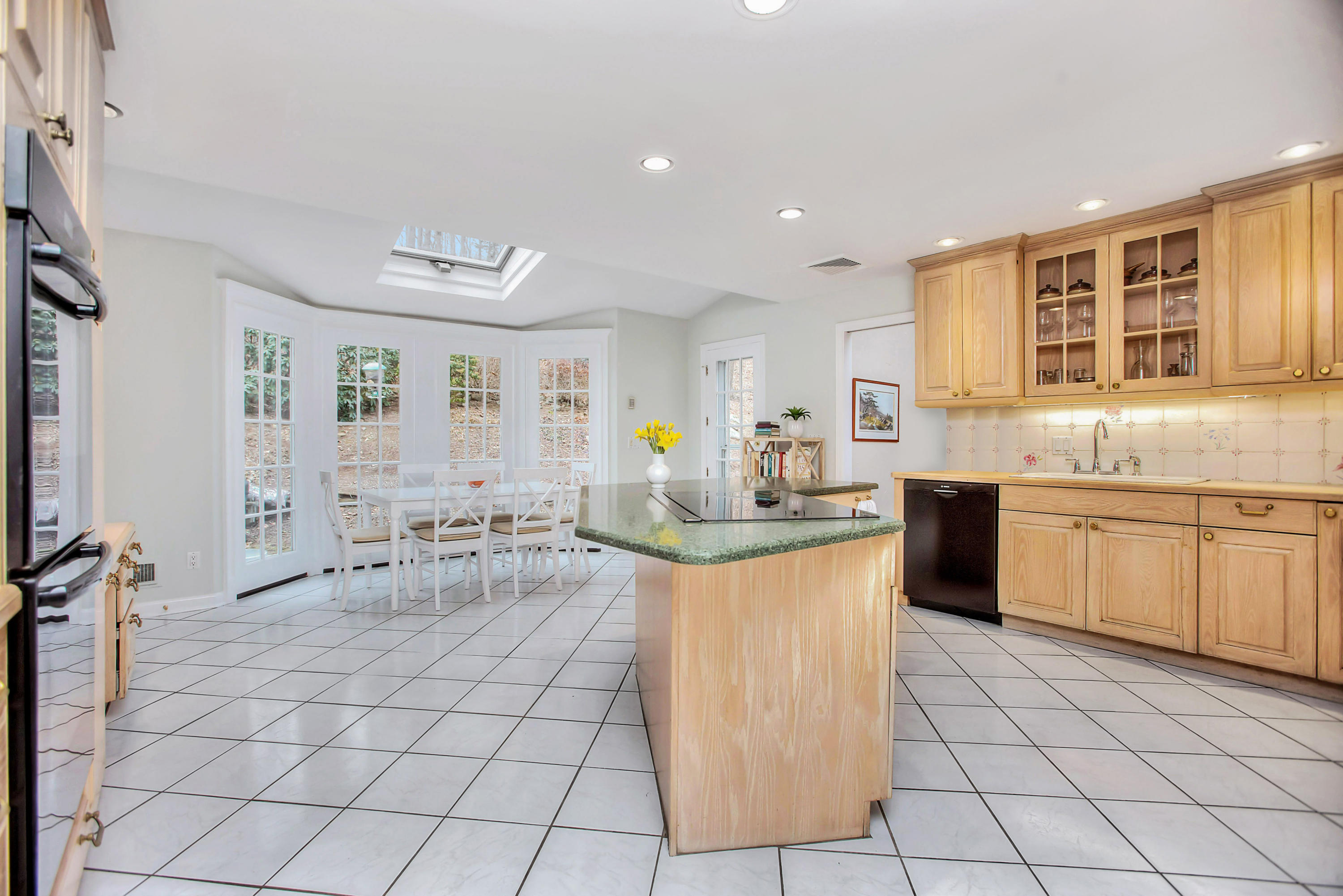 964 Valley Road New Canaan, CT 06840 - Photo 9 of 21 8506-IMG_0240