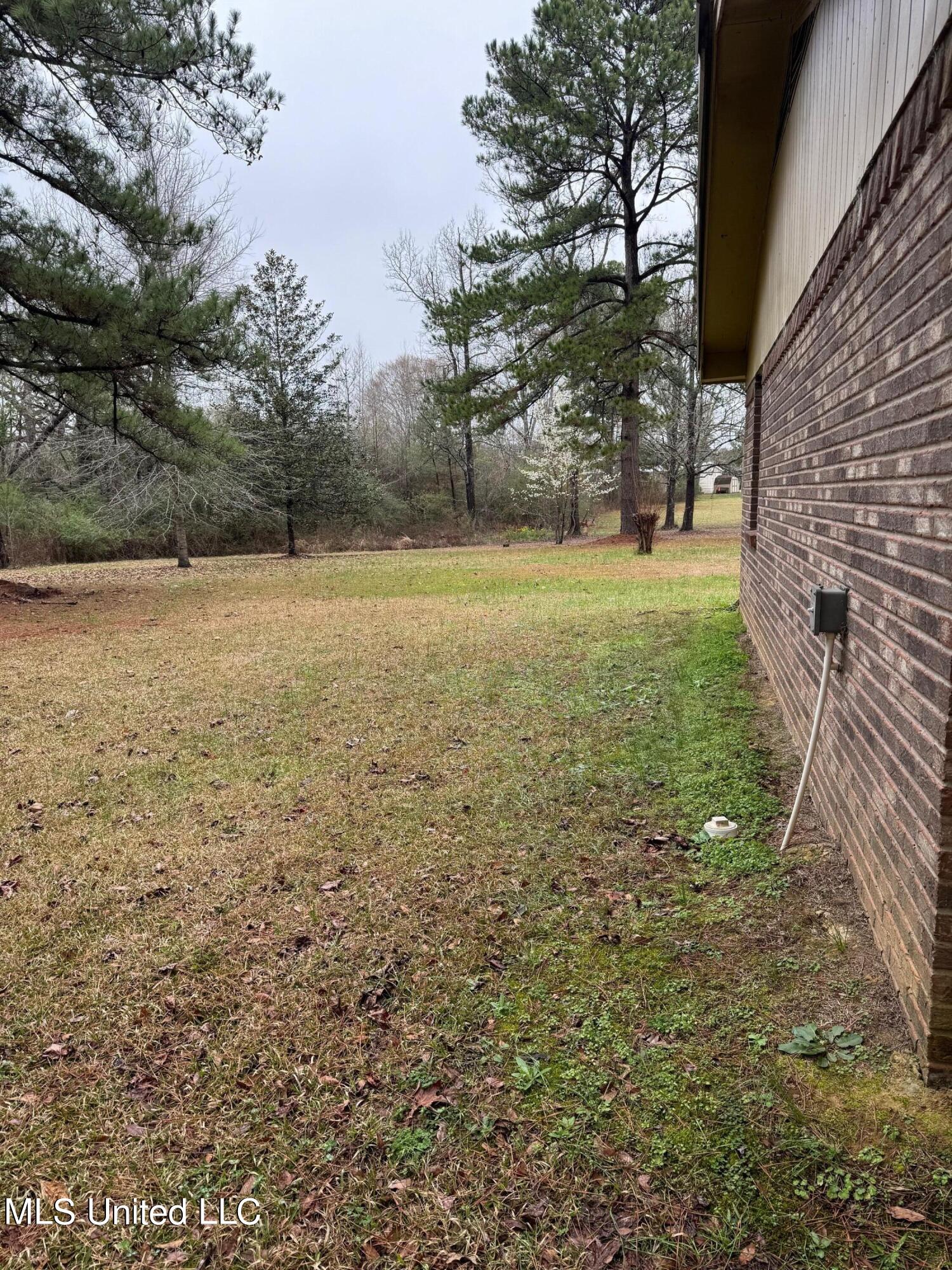 156 Garrett Road Florence, MS 39073 - Photo 5 of 30 Pic 6