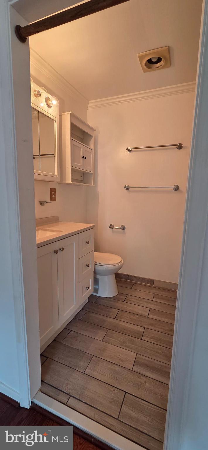 6022 Forrest Hollow Lane Springfield, VA 22152 - Photo 30 of 47 Gallery Image 30