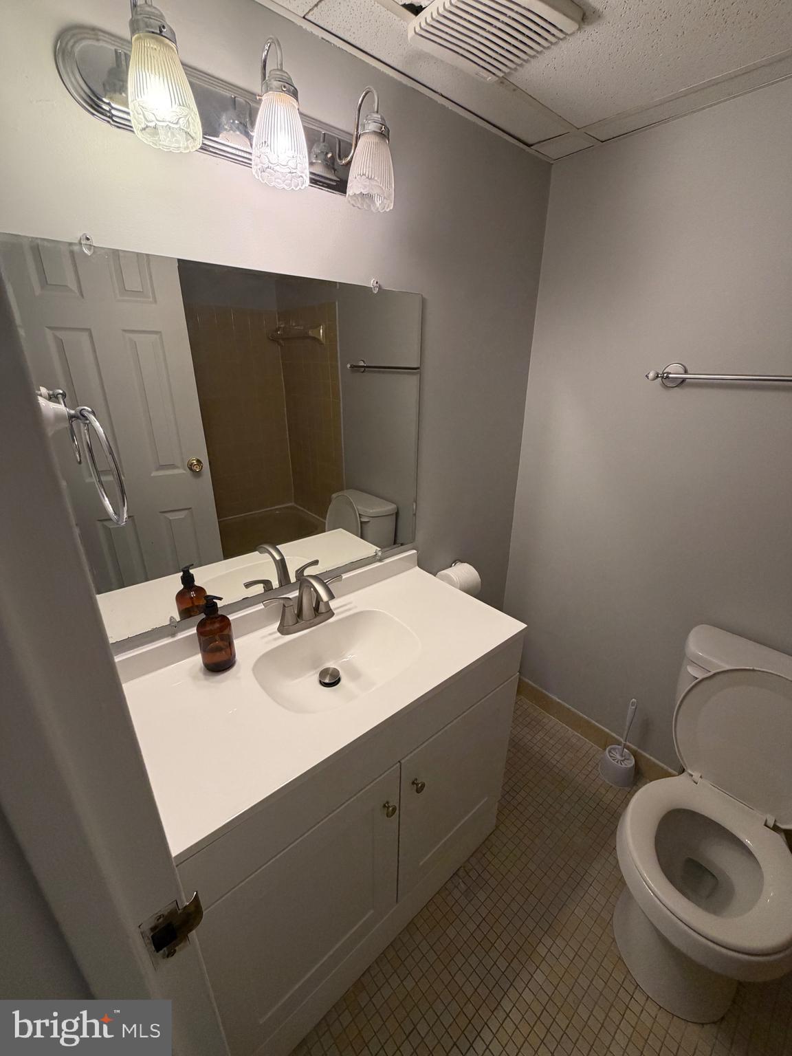 280 Bridgewater Road, Unit C7 Brookhaven, PA 19015 - Photo 8 of 12