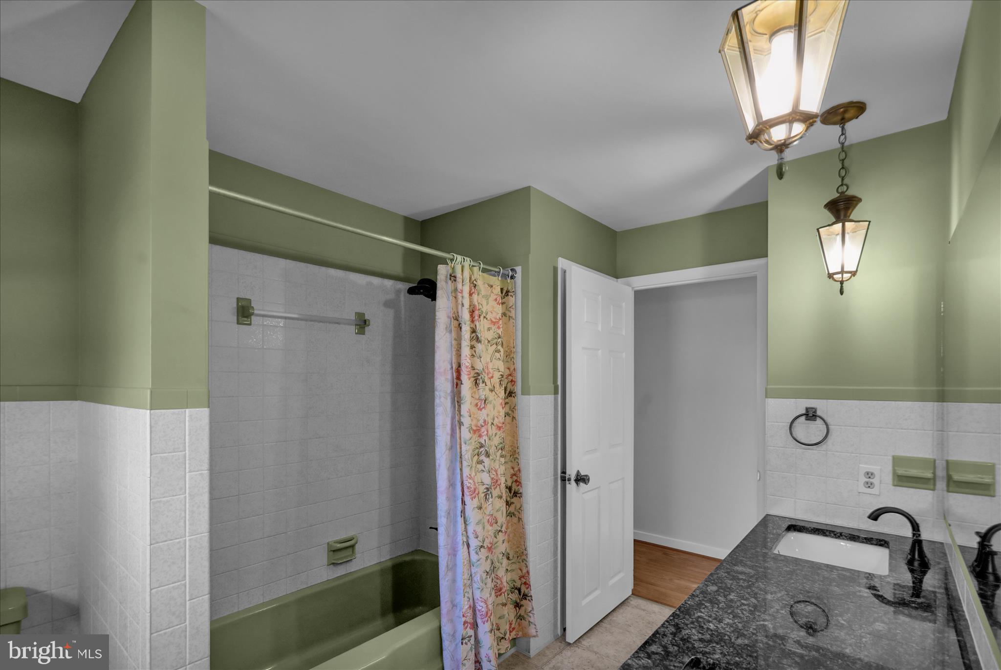 1035 Mitch Road Pottstown, PA 19464 - Photo 16 of 52 360_5285