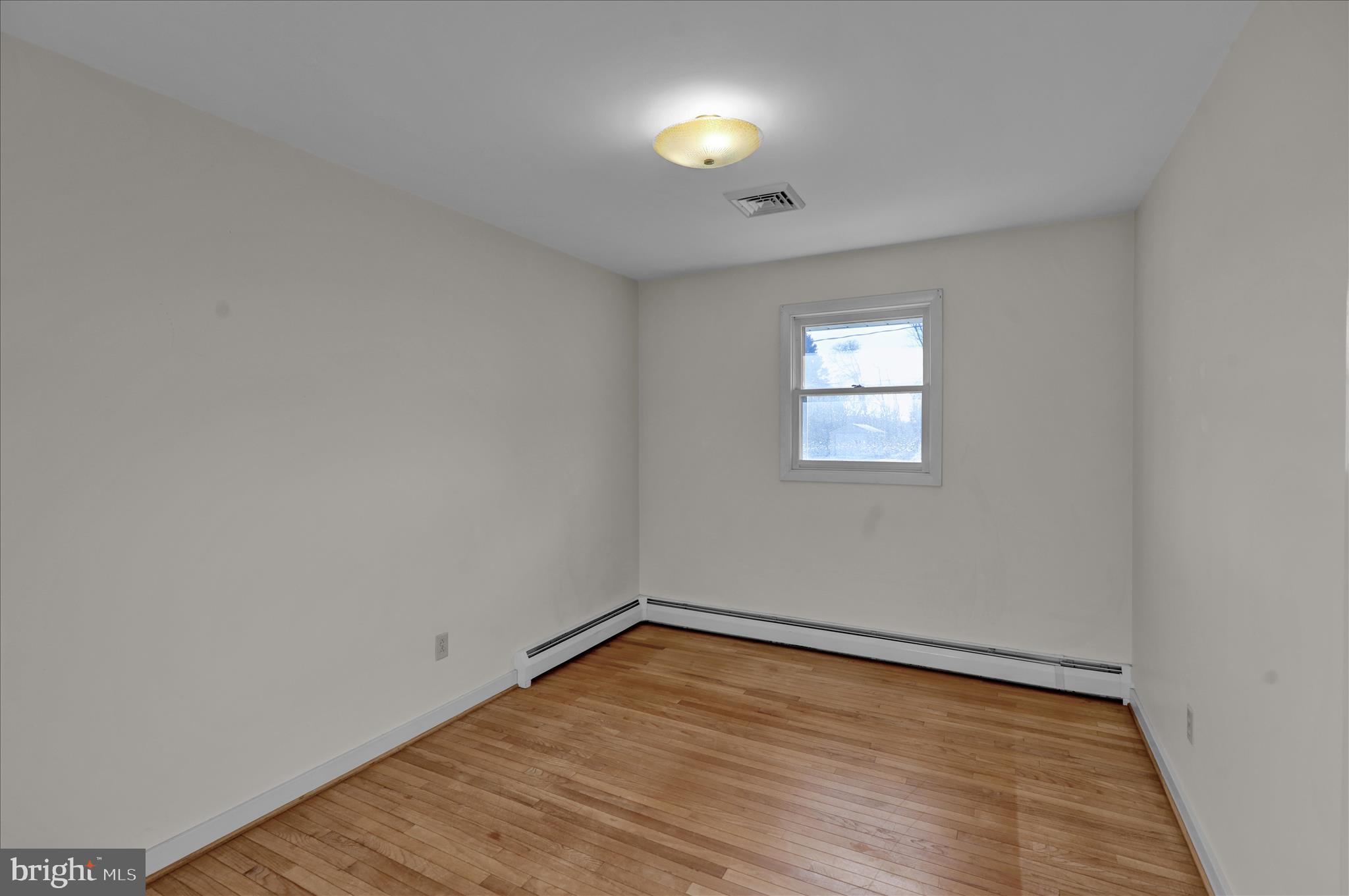 1035 Mitch Road Pottstown, PA 19464 - Photo 22 of 52 360_5315