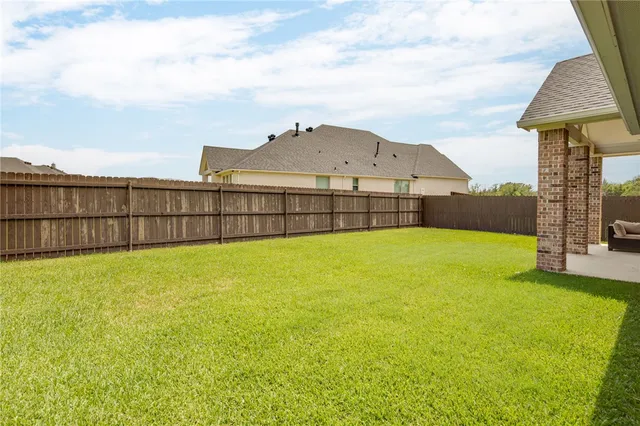 $2,975 | 4302 Appalachian Trail, Bryan, TX 77802
