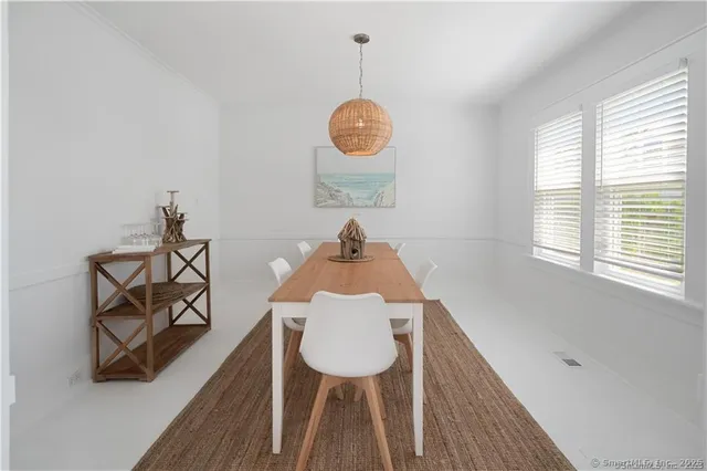 $18,000 | 503 Reef Road, Fairfield, CT 06824