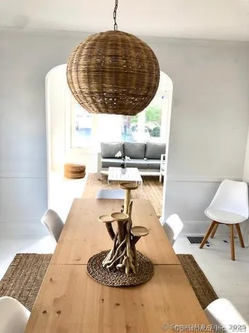 $18,000 | 503 Reef Road, Fairfield, CT 06824