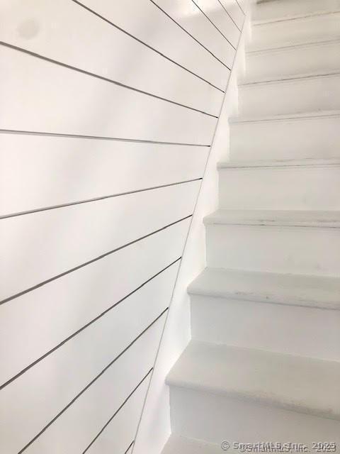 503 Reef Road Fairfield, CT 06824 - Photo 26 of 39