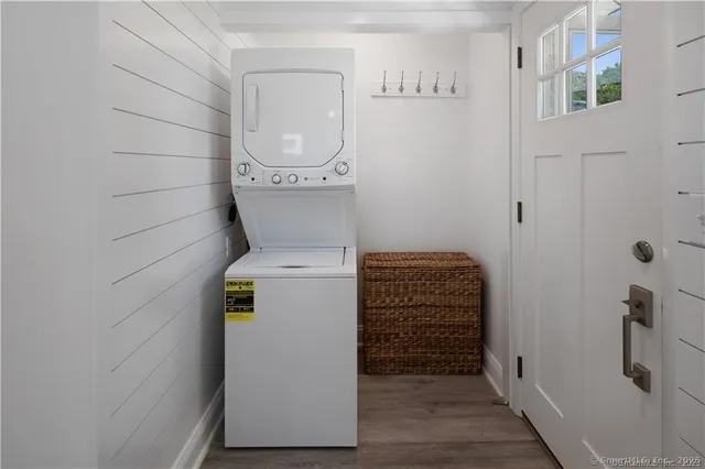 $18,000 | 503 Reef Road, Fairfield, CT 06824