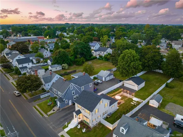 $18,000 | 503 Reef Road, Fairfield, CT 06824