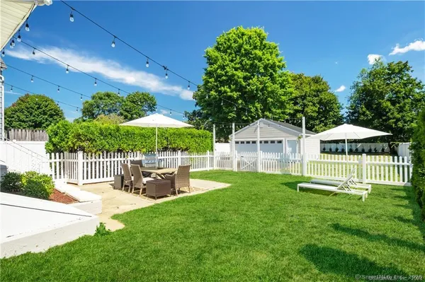 $18,000 | 503 Reef Road, Fairfield, CT 06824