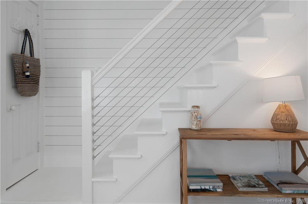 503 Reef Road Fairfield, CT 06824 - Photo 6 of 39