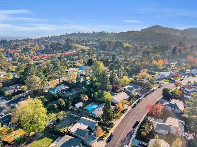 $1,450,000 | 2421 Mallard Drive, Walnut Creek, CA 94597