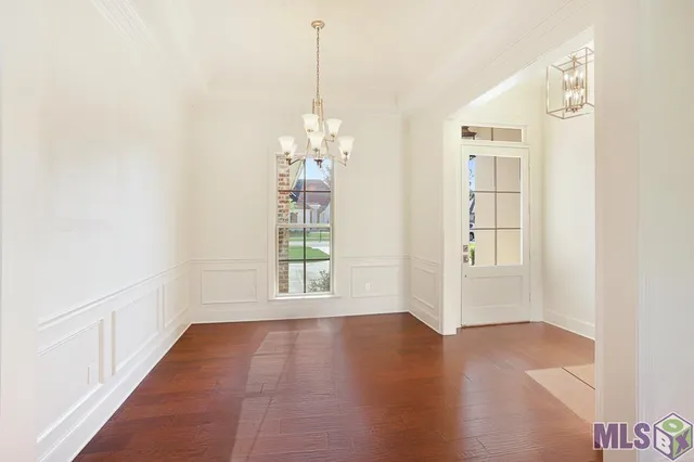 $469,900 | 13127 Oakbourne Avenue, Geismar, LA 70734