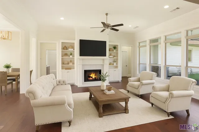 $469,900 | 13127 Oakbourne Avenue, Geismar, LA 70734