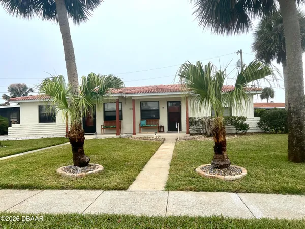 $1,450 | 205 Cardinal Drive, Unit B, Ormond Beach, FL 32176