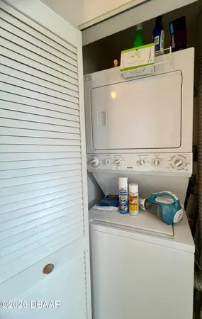 $1,450 | 205 Cardinal Drive, Unit B, Ormond Beach, FL 32176