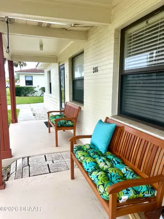 $1,450 | 205 Cardinal Drive, Unit B, Ormond Beach, FL 32176