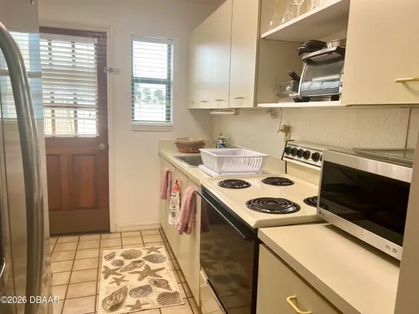 $1,450 | 205 Cardinal Drive, Unit B, Ormond Beach, FL 32176