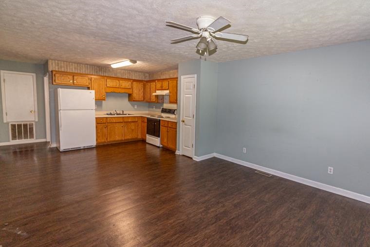 2319 Dillon Road Michie, TN 38357 - Photo 2 of 12 Gallery Image 2