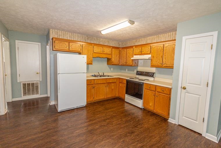 2319 Dillon Road Michie, TN 38357 - Photo 4 of 12 Gallery Image 4