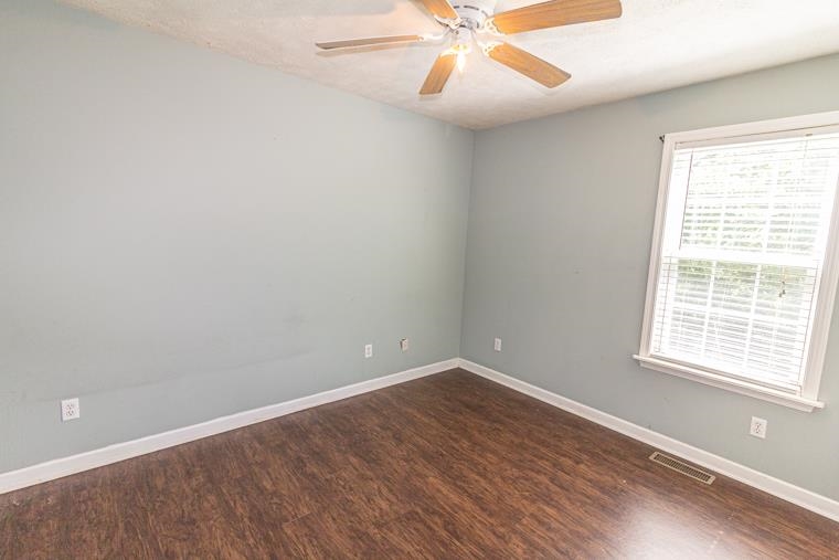 2319 Dillon Road Michie, TN 38357 - Photo 7 of 12 Gallery Image 7