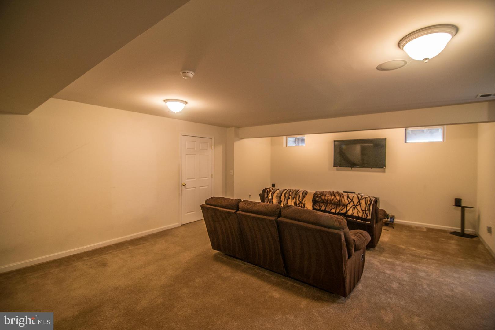 4234 Meyers Road Triangle, VA 22172 - Photo 18 of 26 Basement