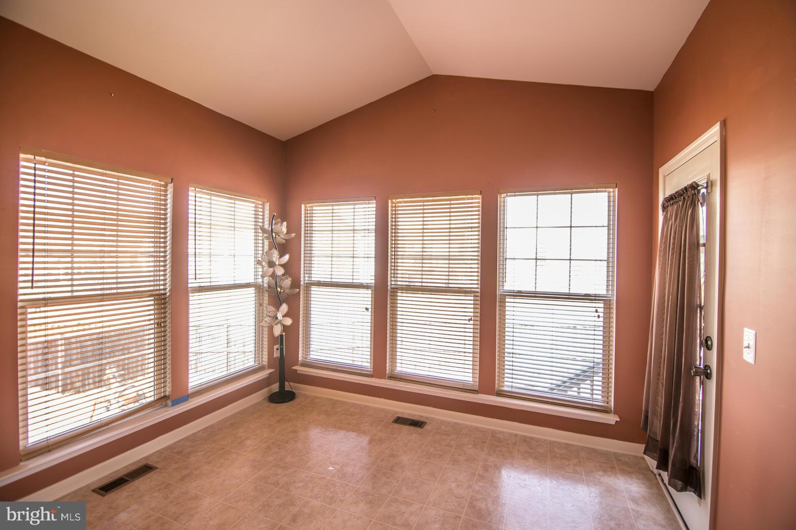 4234 Meyers Road Triangle, VA 22172 - Photo 6 of 26 Interior (General)