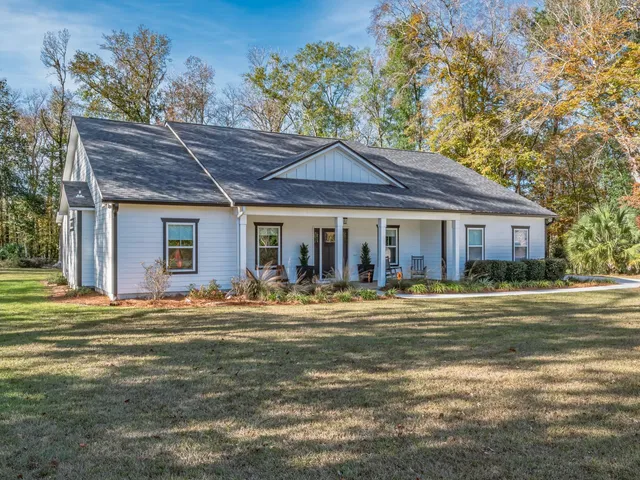 $629,900 | 106 Apalachee Way, Crawfordville, FL 32327