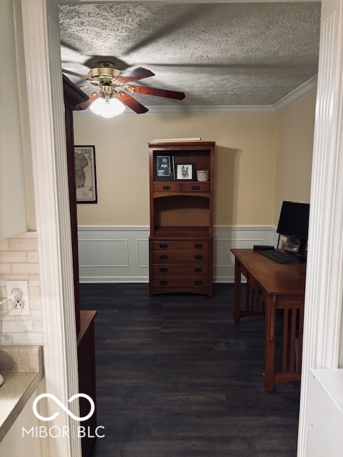 502 Winding Trail Greenwood, IN 46142 - Photo 16 of 32