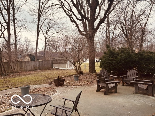 502 Winding Trail Greenwood, IN 46142 - Photo 10 of 32