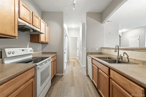 $259,950 | 5255 Memphis Street, Unit 312, Denver, CO 80239