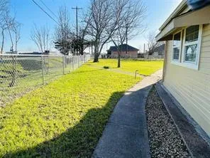 $1,975 | 306 Bauder Street, Waxahachie, TX 75165