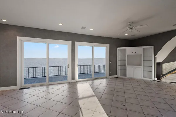 $475,000 | 21 Breakers Lane, Ridgeland, MS 39157