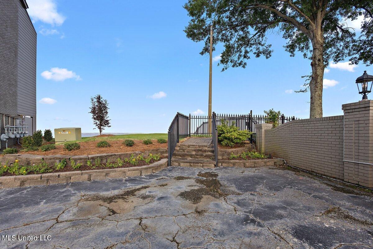 21 Breakers Lane Ridgeland, MS 39157 - Photo 32 of 43 3HTP6401