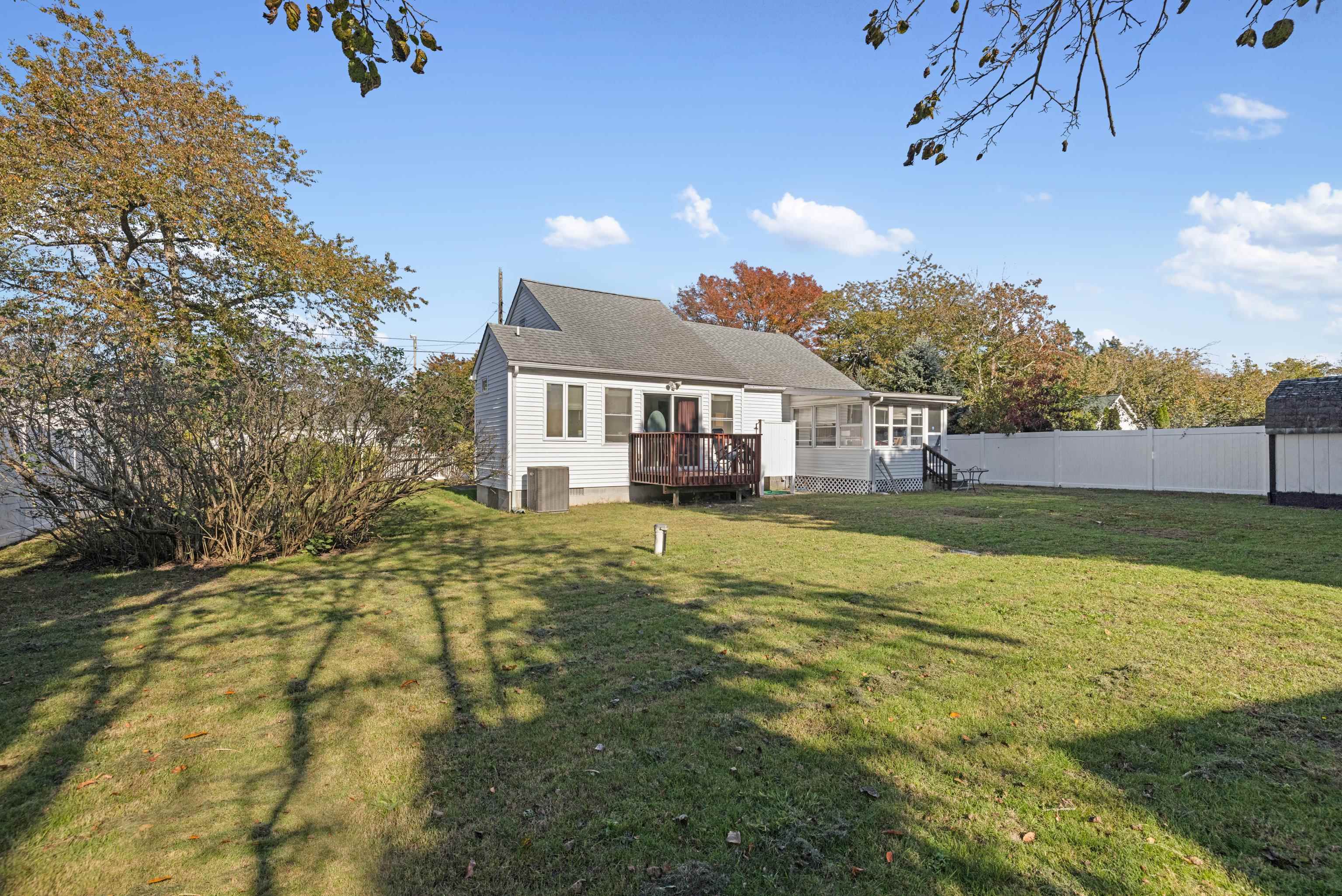 18 Warwick Road Villas, NJ 08251 - Photo 9 of 32 Gallery Image 9