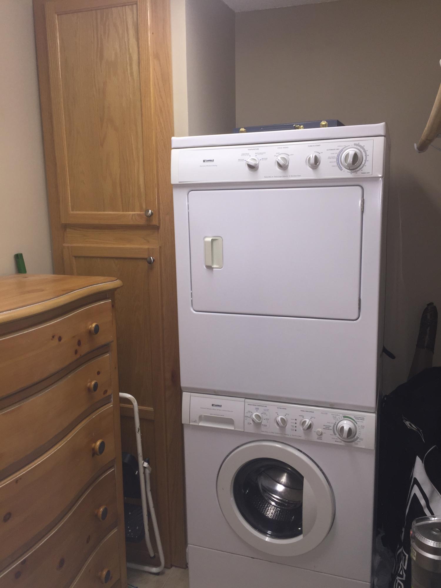 1243 Gadd Road Hixson, TN 37343 - Photo 10 of 14 Laundry room