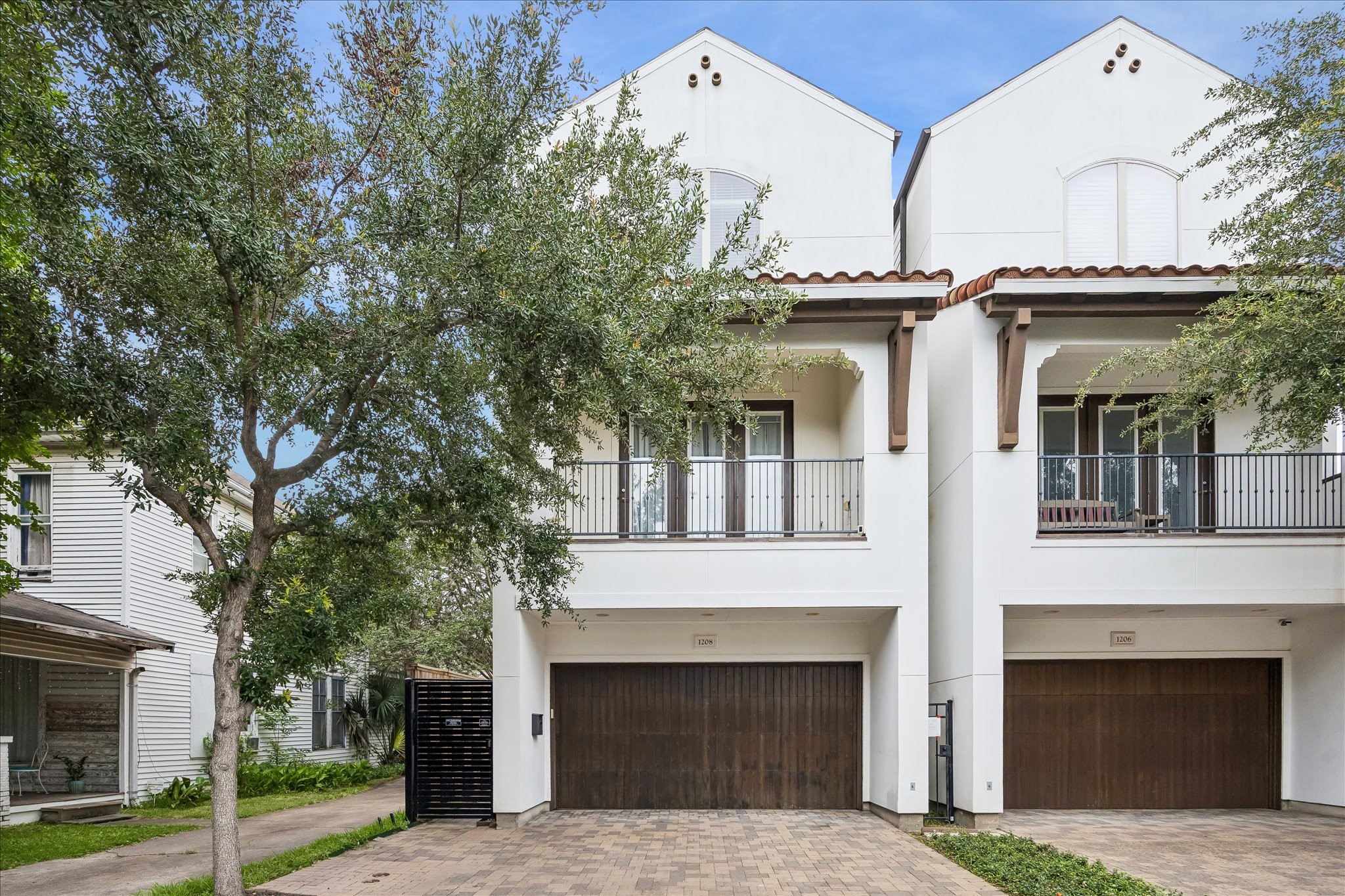 1208 Welch Street Houston, TX 77006 - Photo 1 of 35 Beautiful 3-story Montrose home with first floor living, private covered patio, third floor retreat, and 3500 square feet of space. Built in 2013 by CitySide homes.