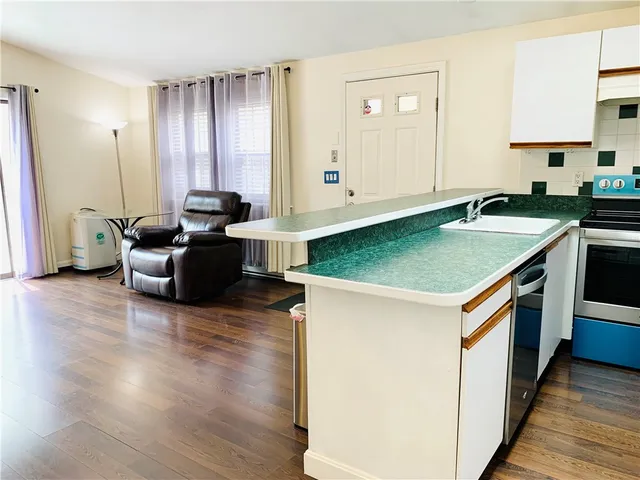 $2,500 | 35 Ashumet Road, Unit 6C, Mashpee, MA 02649