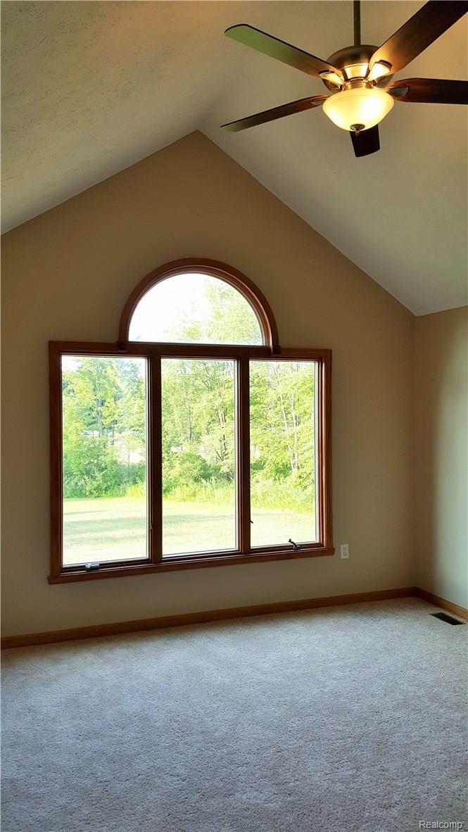 6464 North Fowlerville Road Fowlerville, MI 48836 - Photo 25 of 70 20160630_195233.jpg