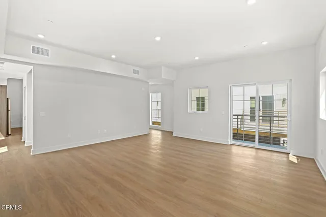 $3,795 | 834 North Fair Oaks Avenue, Unit 105, Pasadena, CA 91103