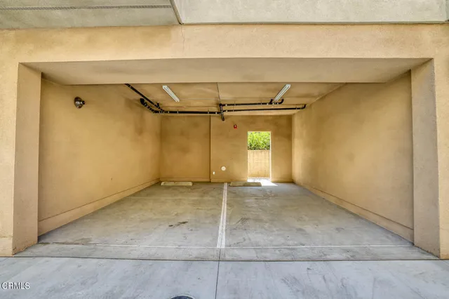 $3,795 | 834 North Fair Oaks Avenue, Unit 105, Pasadena, CA 91103