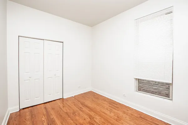 $2,200 | 4837 South St Lawrence Avenue, Unit 3, Chicago, IL 60615