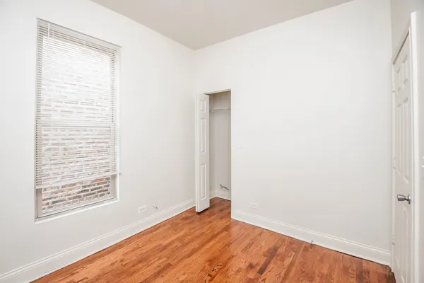 $2,200 | 4837 South St Lawrence Avenue, Unit 3, Chicago, IL 60615