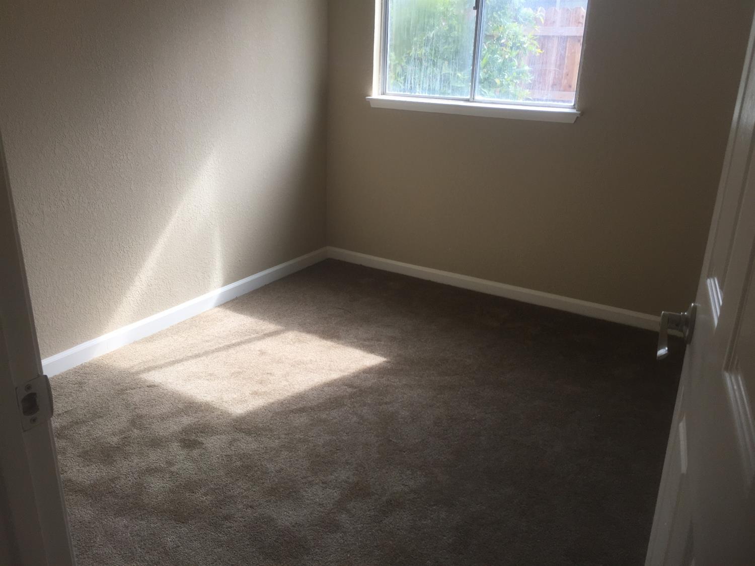 727 South Cedar Avenue Reedley, CA 93654 - Photo 12 of 14 Gallery Image 12