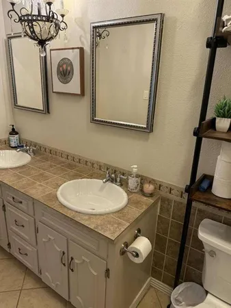 $279,950 | 832 Chateau Valee Circle, Bedford, TX 76022