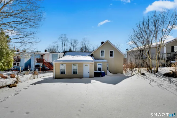 $308,000 | 254 Broad Street, Norwich, CT 06360