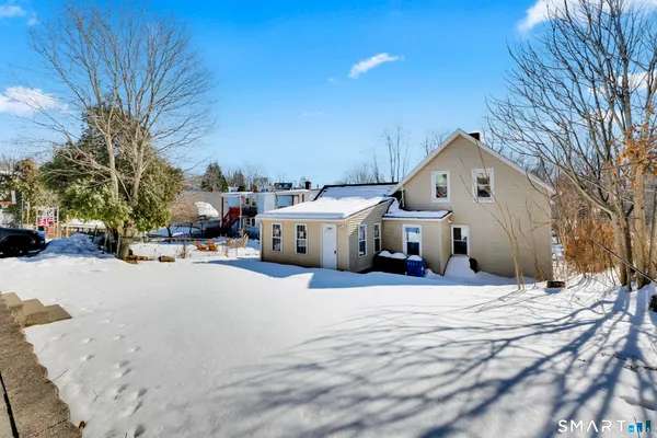 $308,000 | 254 Broad Street, Norwich, CT 06360